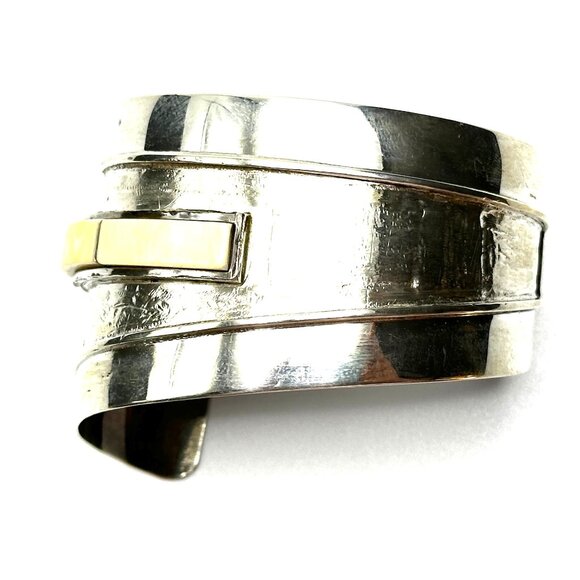 Vintage 1960s J. Woolsey Sterling Silver Cuff Bracelet with Bone Inlay — GUC - Picture 6 of 10